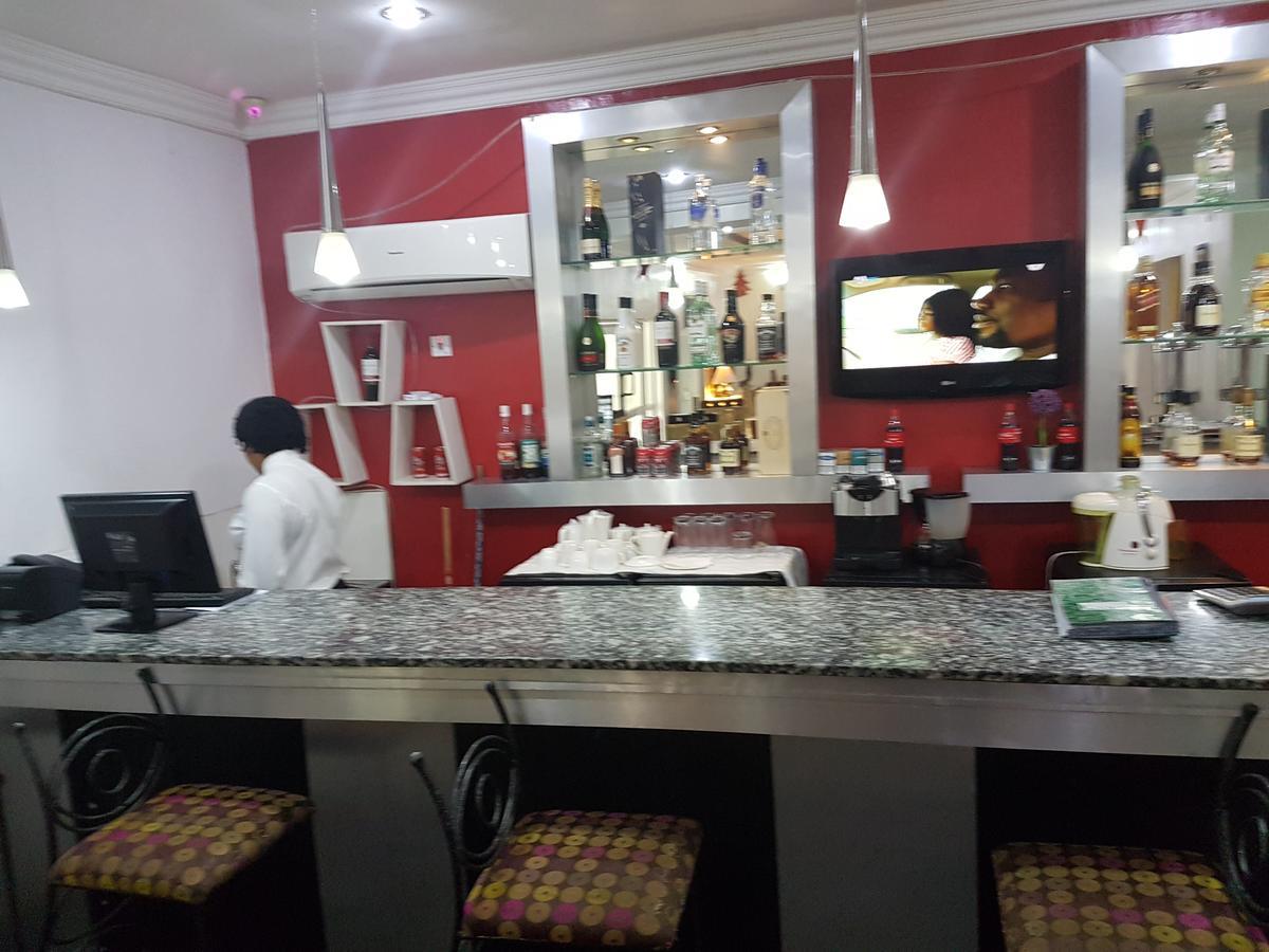 Adna Hotel Limited Lagos Exteriér fotografie